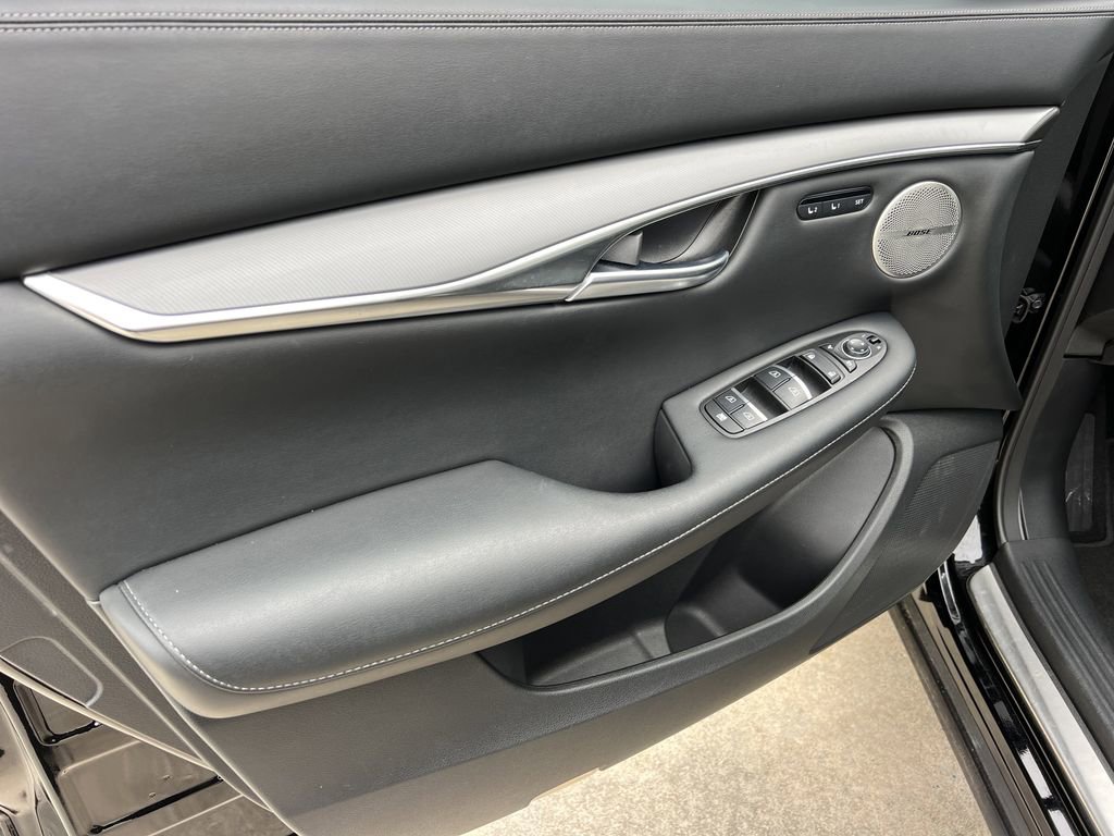 Certified 2025 INFINITI QX50 Luxe image 8