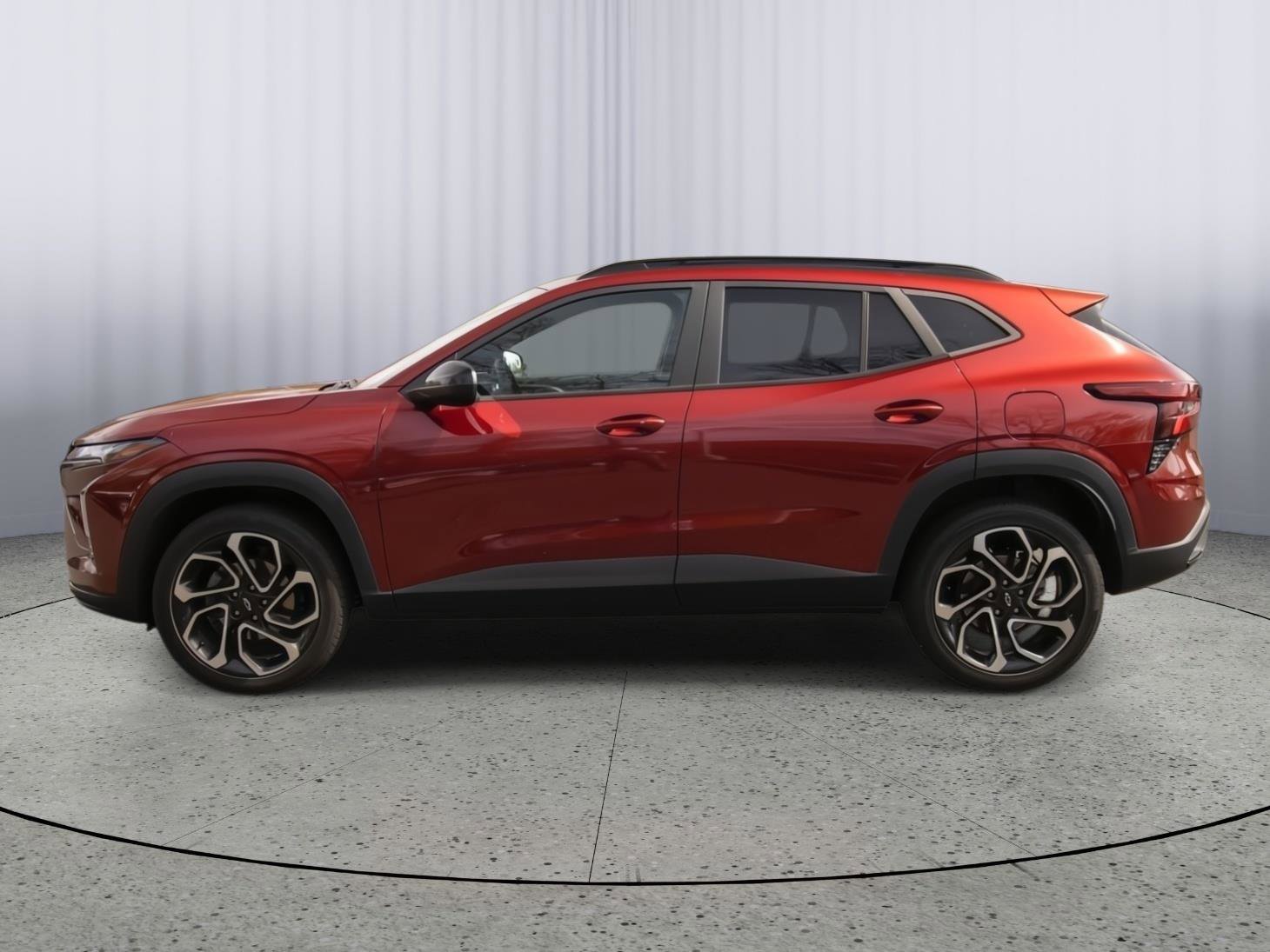 Used 2024 Chevrolet Trax RS w/ Driver Confidence Package FWD image 17