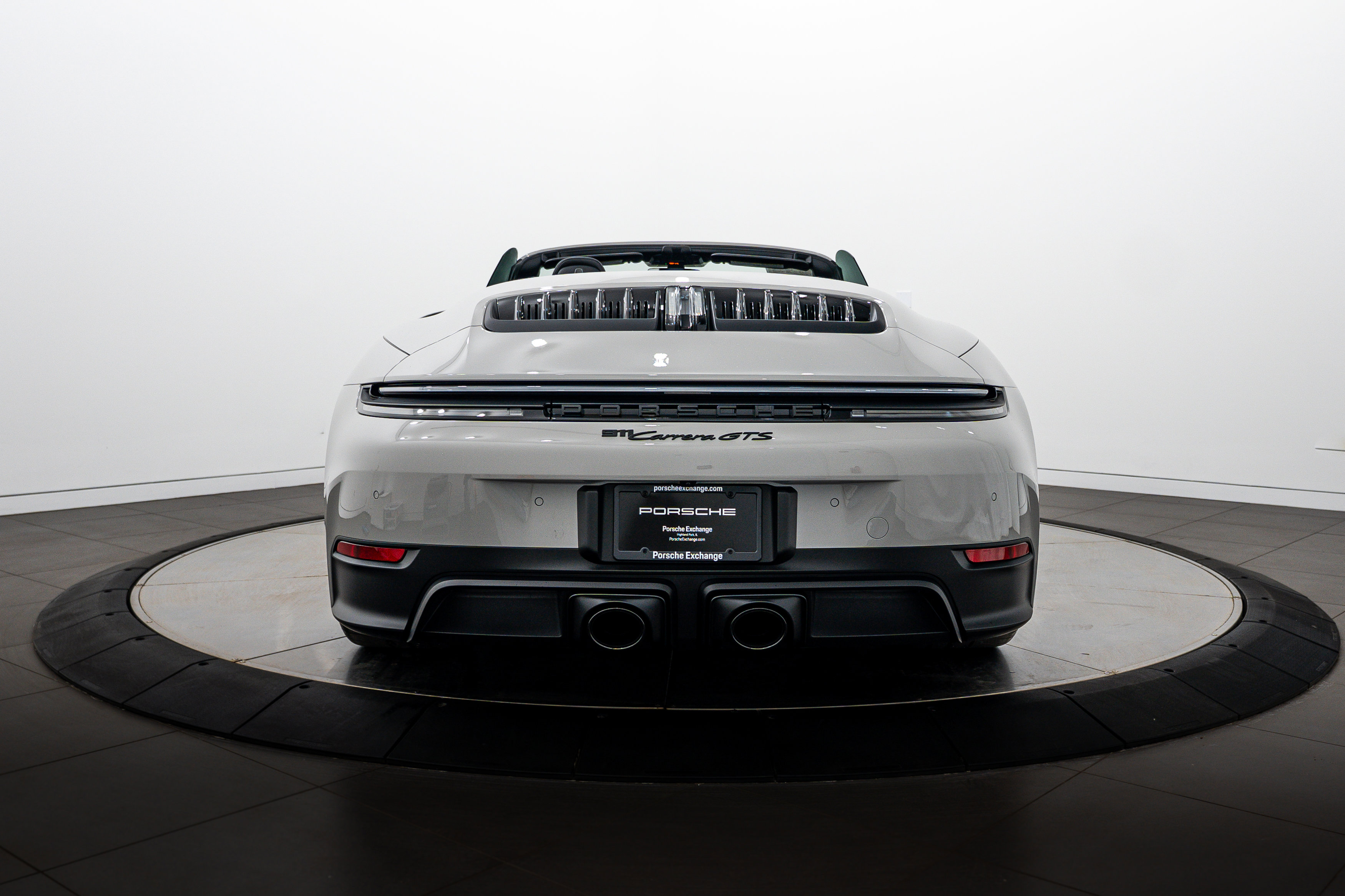 Certified 2026 Porsche 911 Carrera GTS RWD image 6