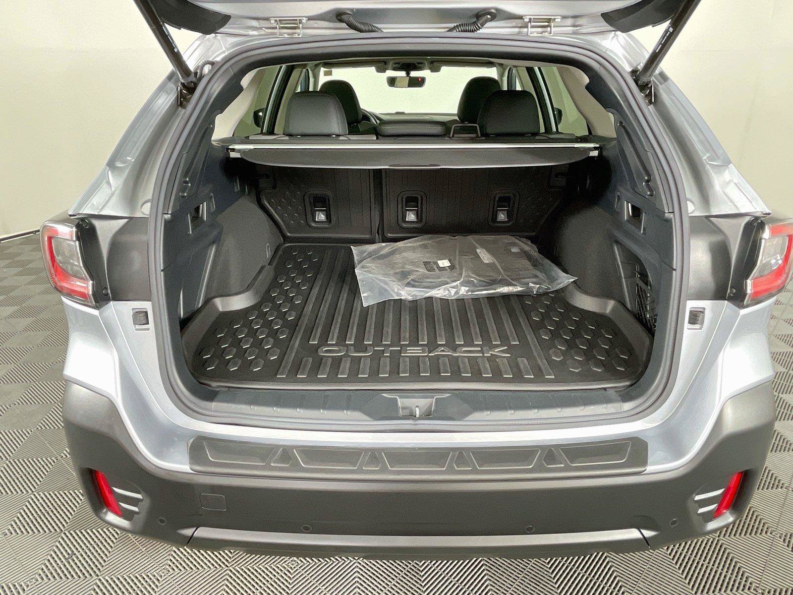 Used 2020 Subaru Outback Onyx Edition XT w/ Popular Package #2 AWD/4WD image 28