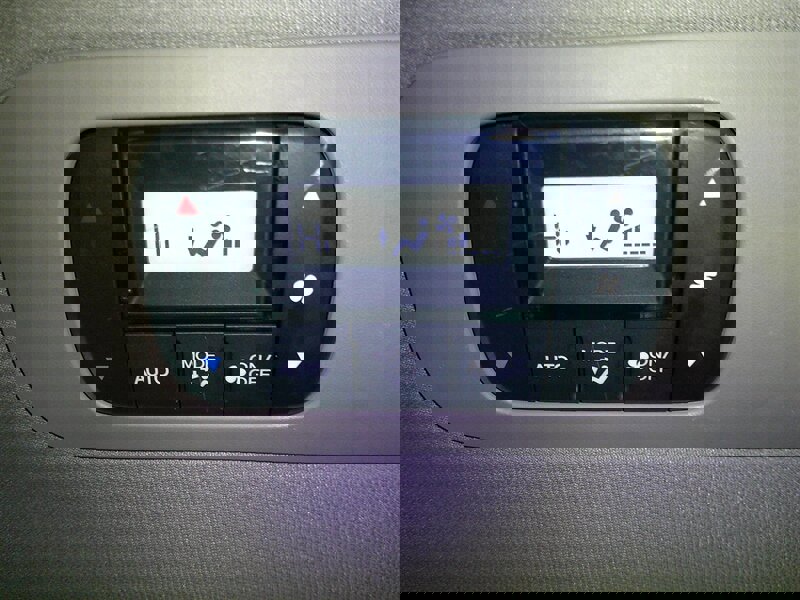 Used 2018 Honda Odyssey EX-L image 30