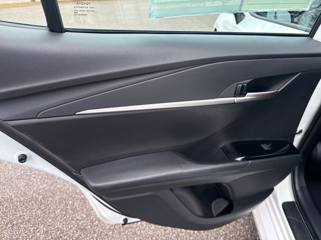 Used 2025 Toyota Camry LE AWD/4WD image 19