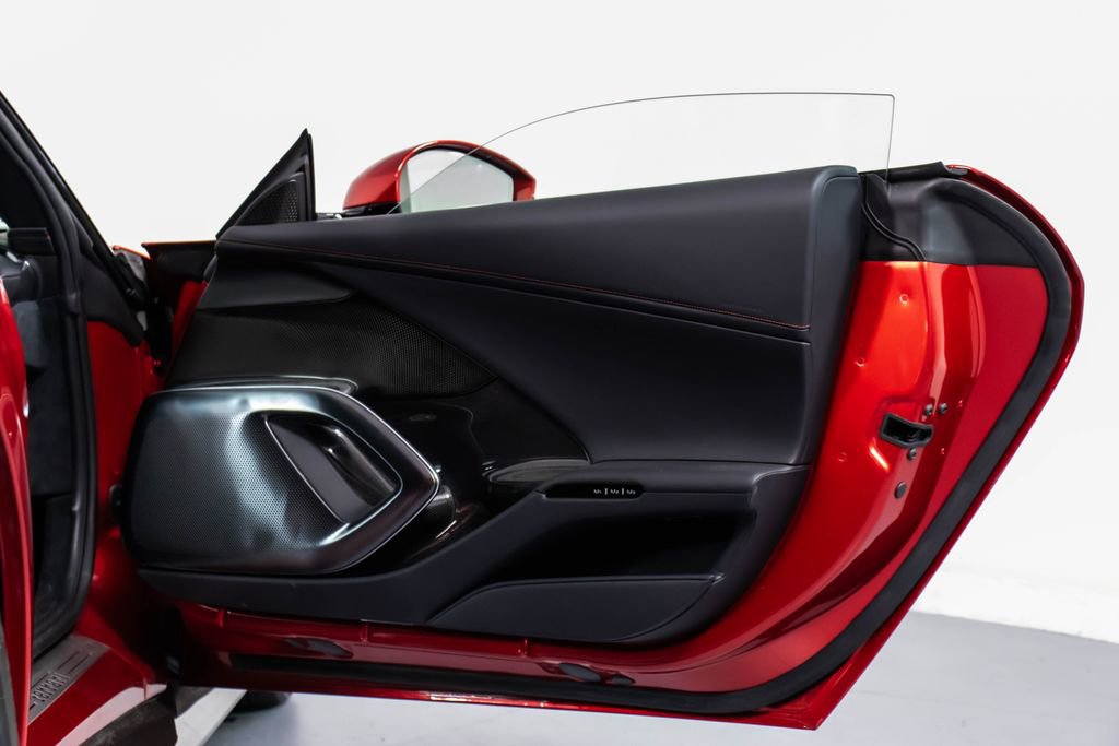 Certified 2025 Ferrari 12Cilindri image 47