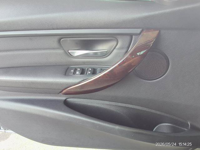 Used 2014 BMW 328i xDrive Sedan AWD/4WD image 15