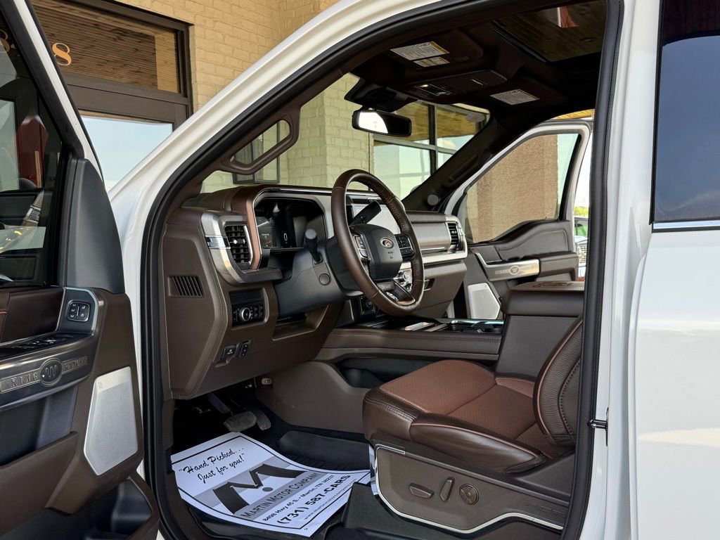 Used 2025 Ford F250 King Ranch w/ Chrome Package image 2