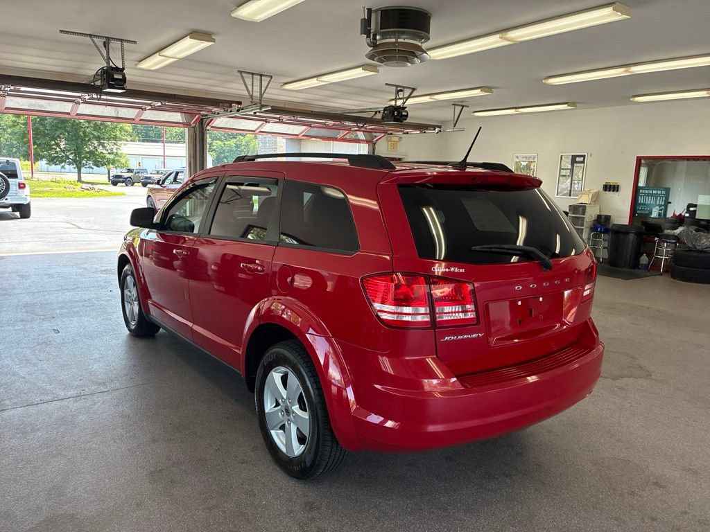 Used 2018 Dodge Journey SE FWD image 13