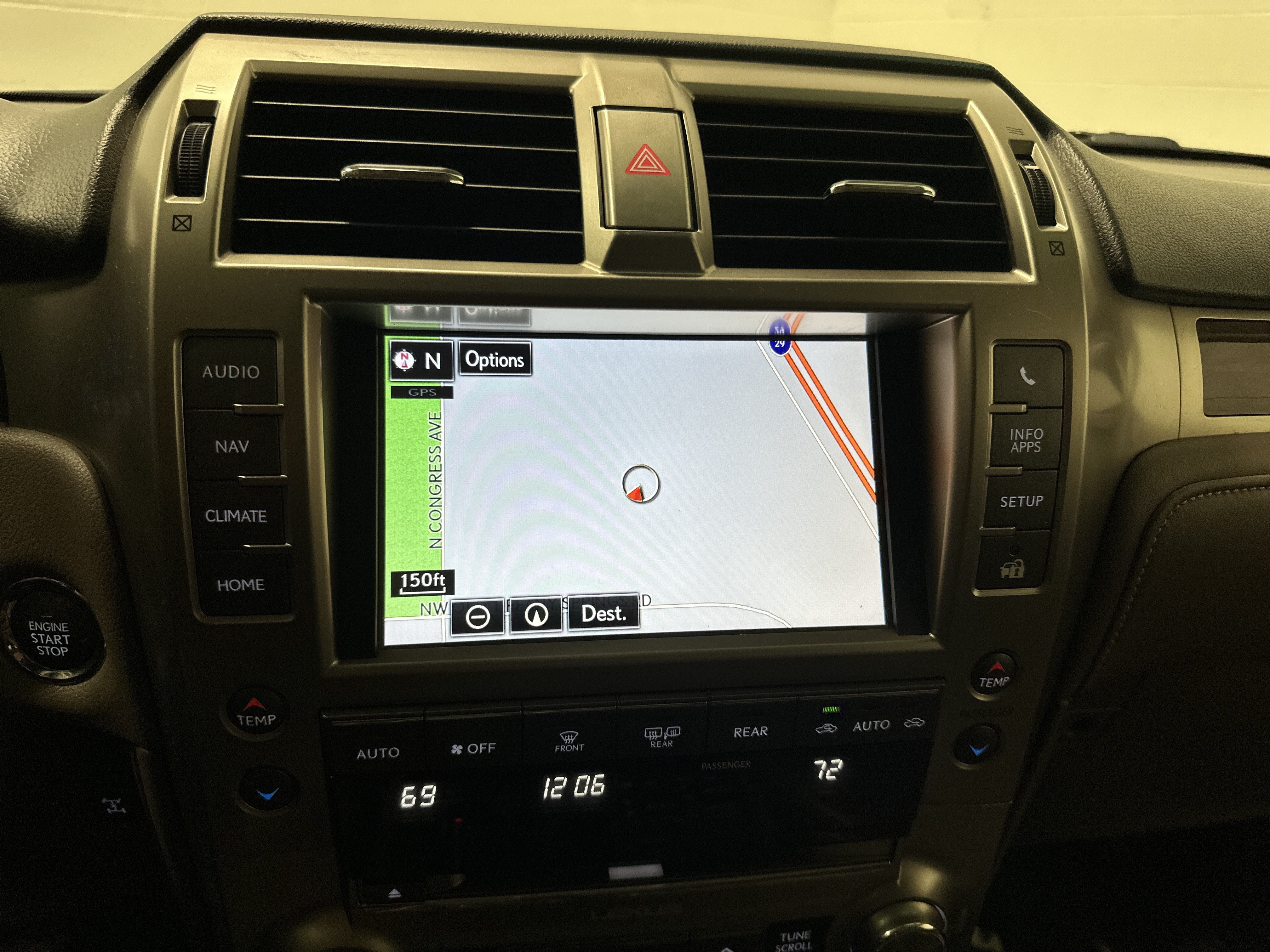 Used 2016 Lexus GX 460 w/ Premium Package AWD/4WD image 24