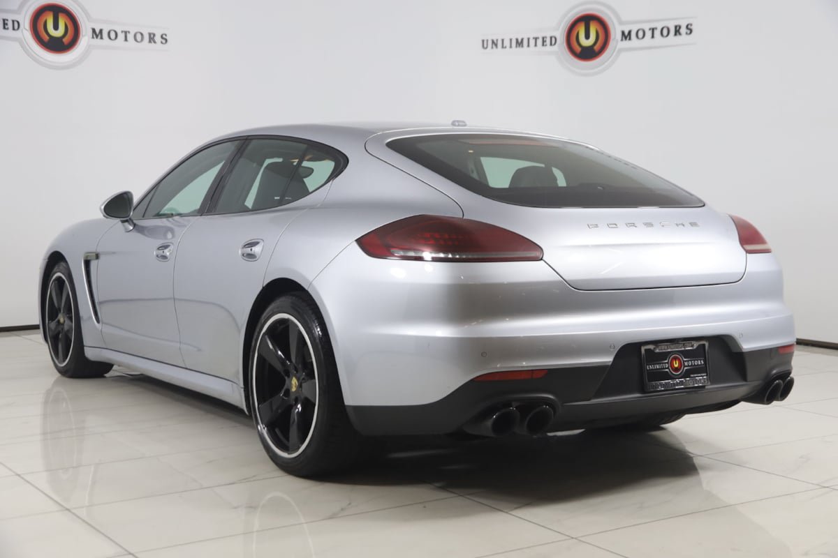 Used 2016 Porsche Panamera 4 Edition AWD/4WD image 4