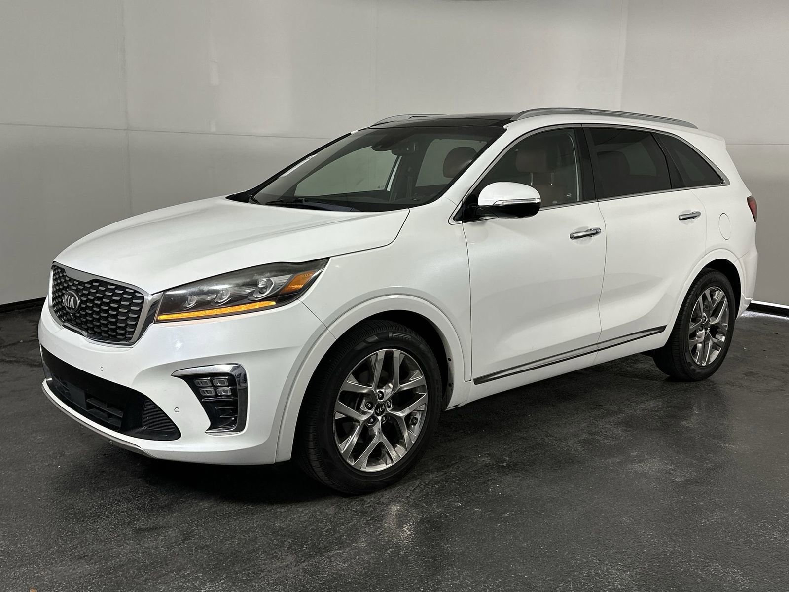 Used 2019 Kia Sorento SX FWD image 4