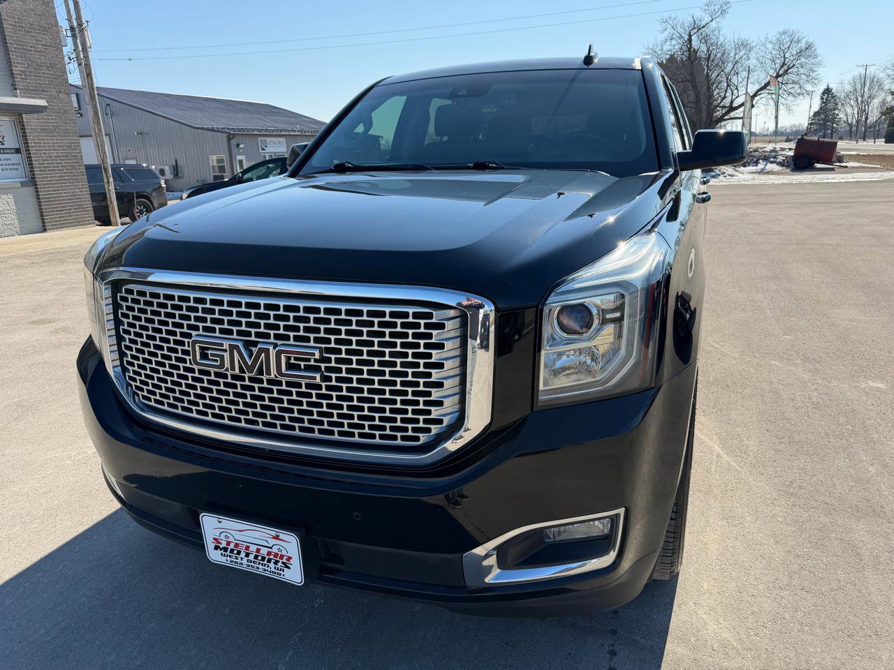 Used 2015 GMC Yukon SLT w/ Open Road Package AWD/4WD image 15