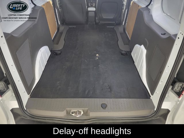 Used 2022 Ford Transit Connect XLT w/ Trailer Tow Package FWD image 17