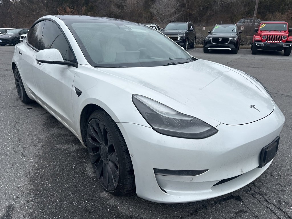 Used 2021 Tesla Model 3 Performance image 3