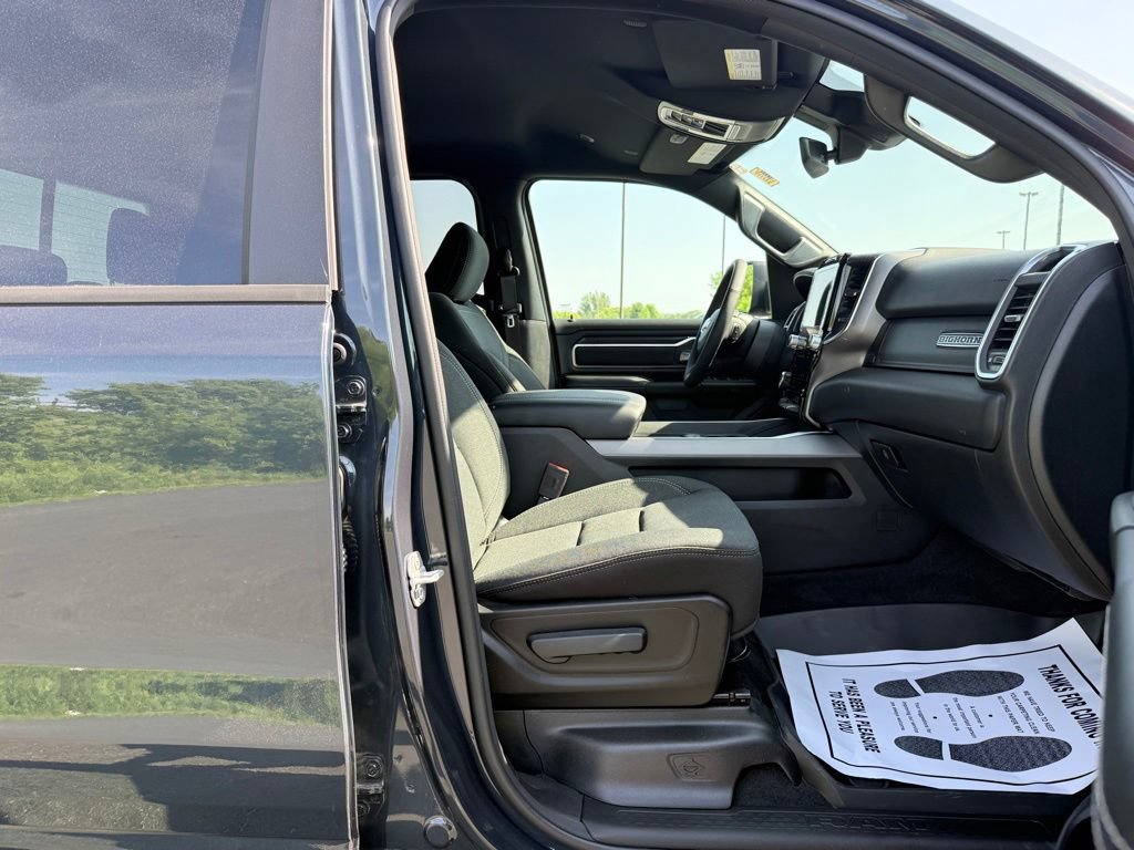 Used 2026 RAM 1500 Big Horn AWD/4WD image 11
