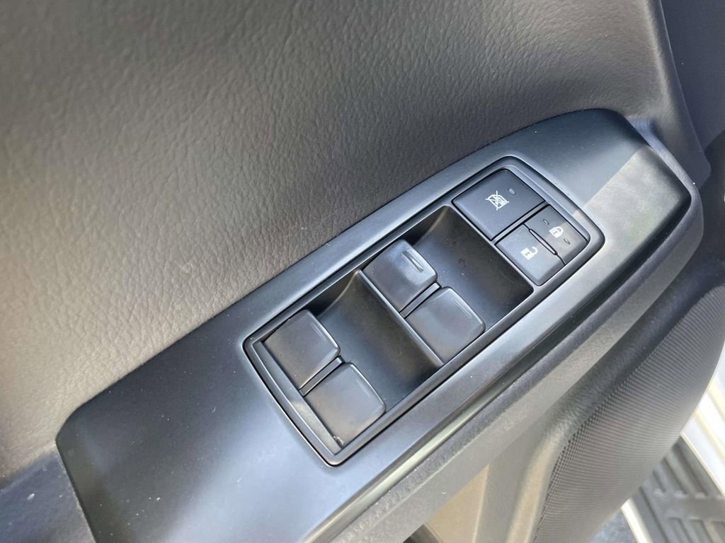 Used 2022 Lexus GX 460 w/ Black Line Special Edition image 11