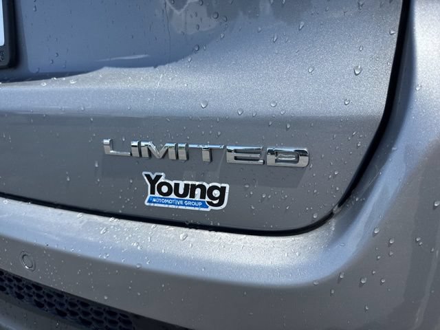 Used 2024 Jeep Compass Limited AWD/4WD image 10