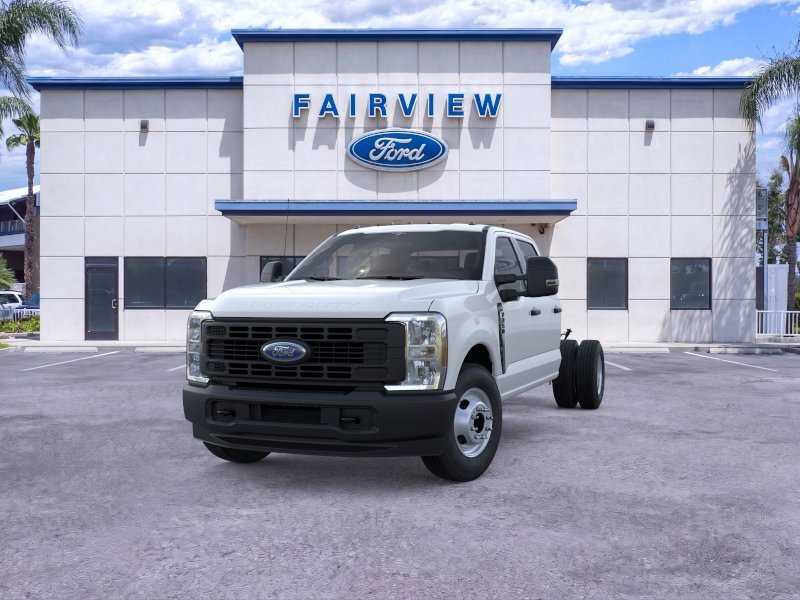 New 2026 Ford F350 XL RWD image 2
