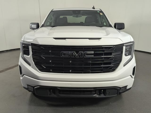 Used 2024 GMC Sierra 1500 Elevation w/ LPO, Elevation Black Package AWD/4WD image 3