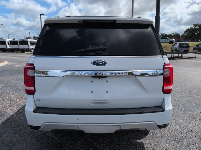 Used 2018 Ford Expedition Max XLT w/ Equipment Group 202A RWD image 6