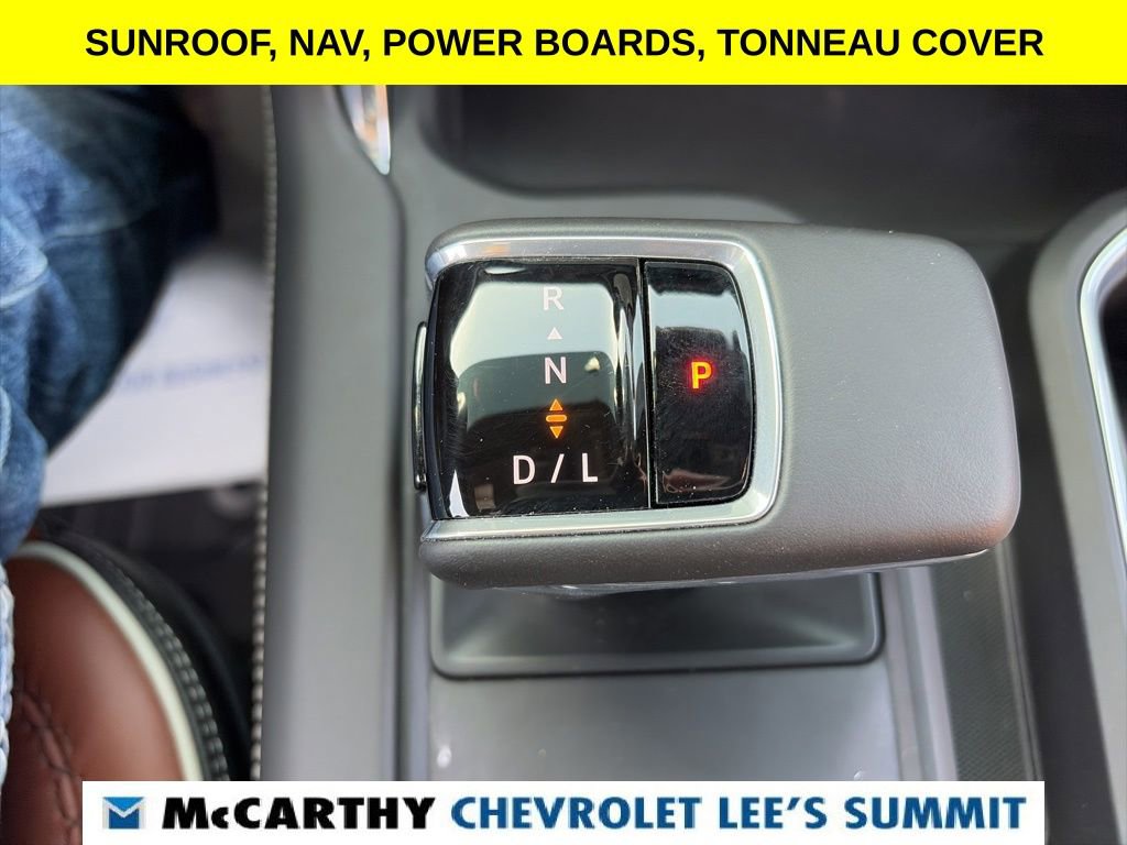 Used 2025 GMC Sierra 1500 Denali Ultimate image 12
