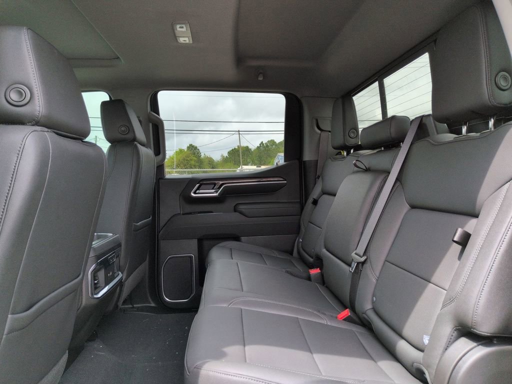 New 2026 Chevrolet Silverado 1500 LTZ w/ LTZ Premium Package AWD/4WD image 33