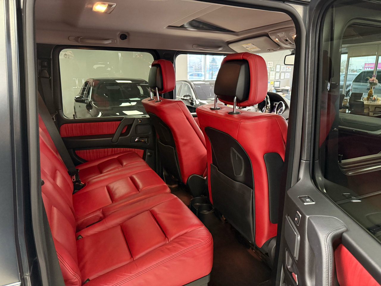 Used 2013 Mercedes-Benz G 550 image 25