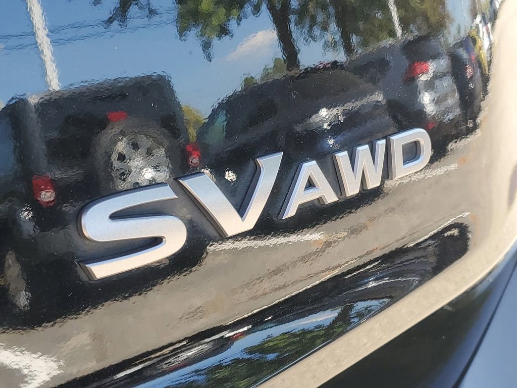 Used 2024 Nissan Rogue SV image 7