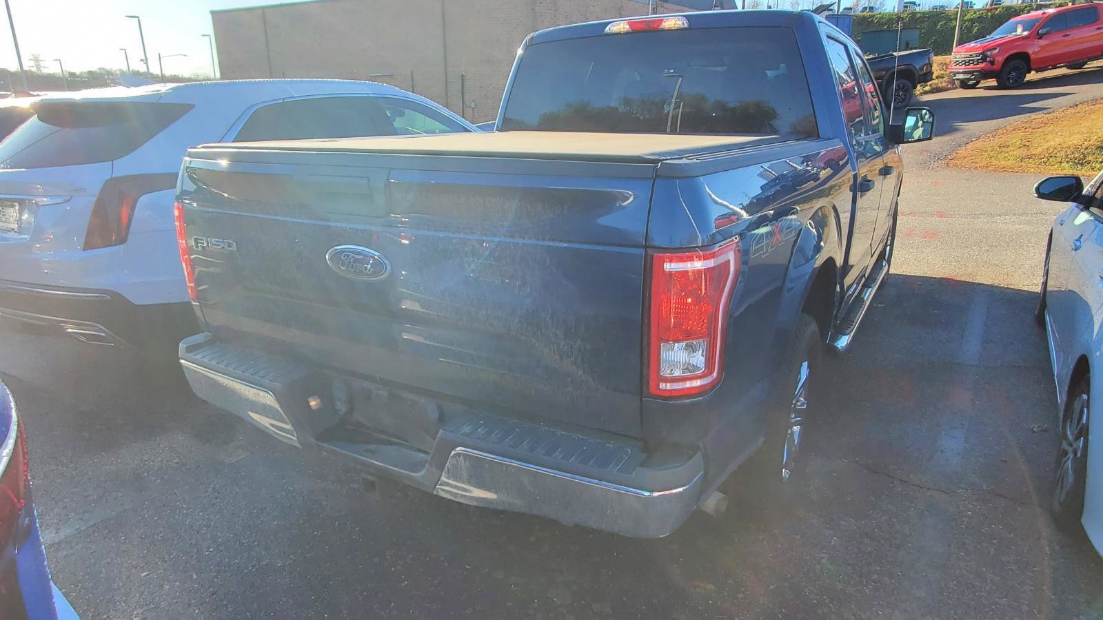 Used 2017 Ford F150 XLT image 9