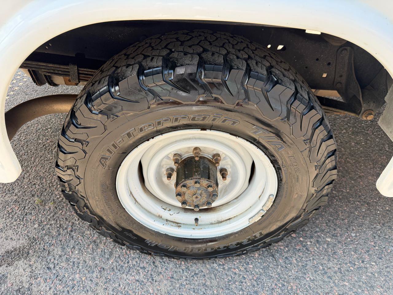 Used 2017 Ford E-350 and Econoline 350 Super Duty RWD image 30