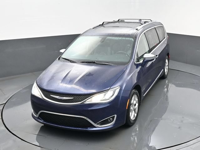 Used 2019 Chrysler Pacifica Limited FWD image 26