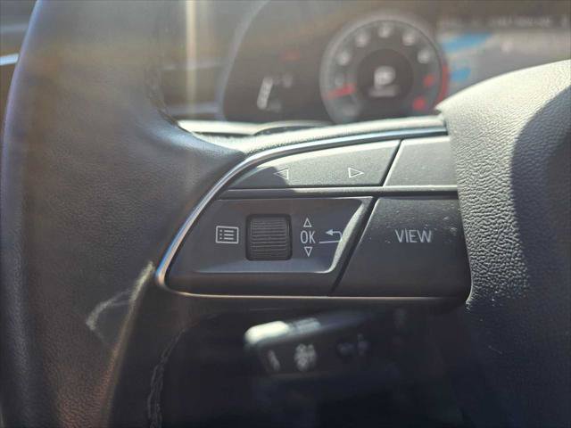 Used 2023 Audi Q8 Premium w/ Convenience Package AWD/4WD image 34