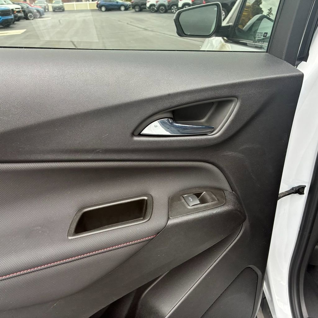 Certified 2023 Chevrolet Equinox RS image 23