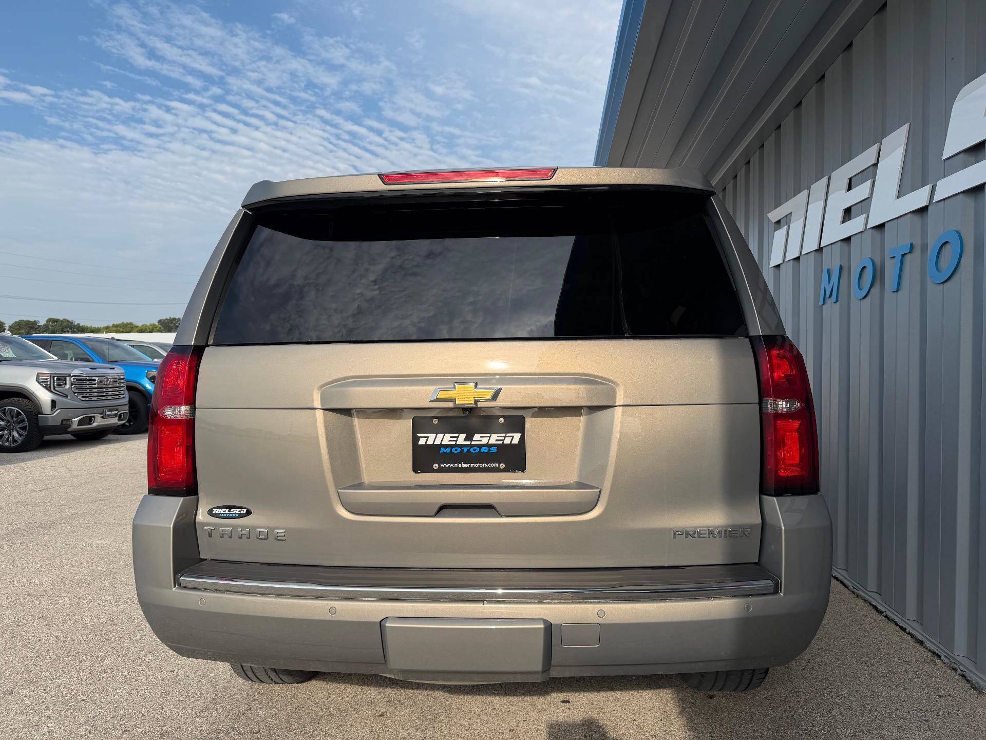 Used 2019 Chevrolet Tahoe Premier AWD/4WD image 7