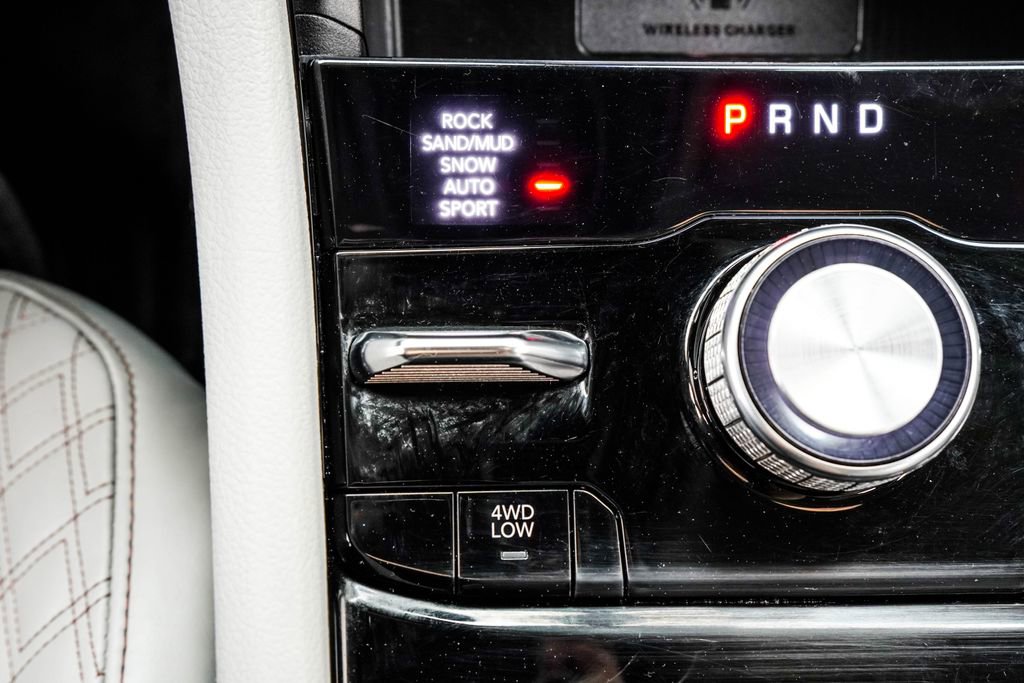 Used 2023 Jeep Grand Cherokee L Summit w/ Advanced Protech Group IV image 29