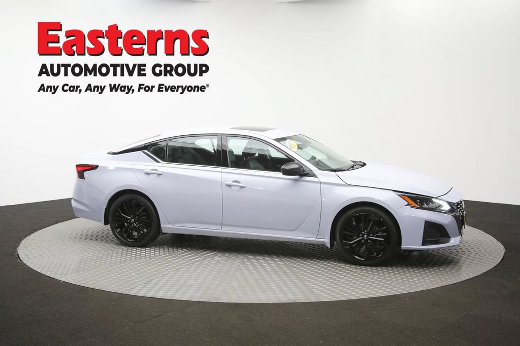 Used 2023 Nissan Altima 2.5 SR w/ SR Premium Package FWD image 48