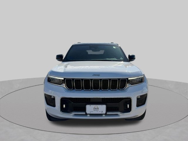 Used 2024 Jeep Grand Cherokee L Overland w/ Luxury Tech Group IV AWD/4WD image 12