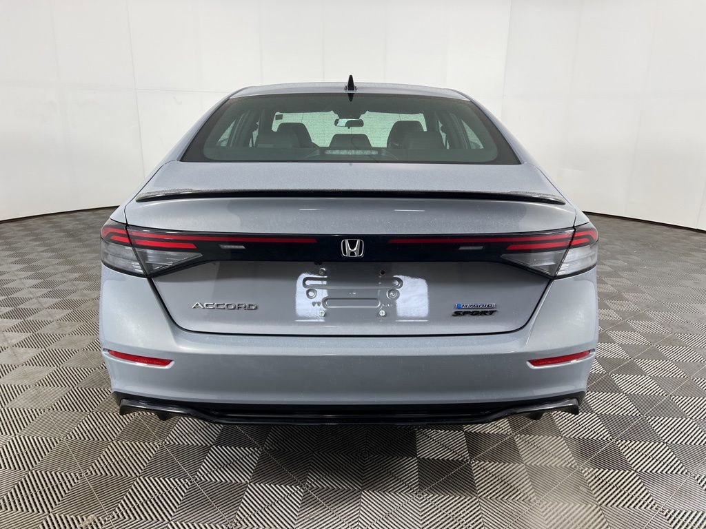 Used 2024 Honda Accord Sport image 8
