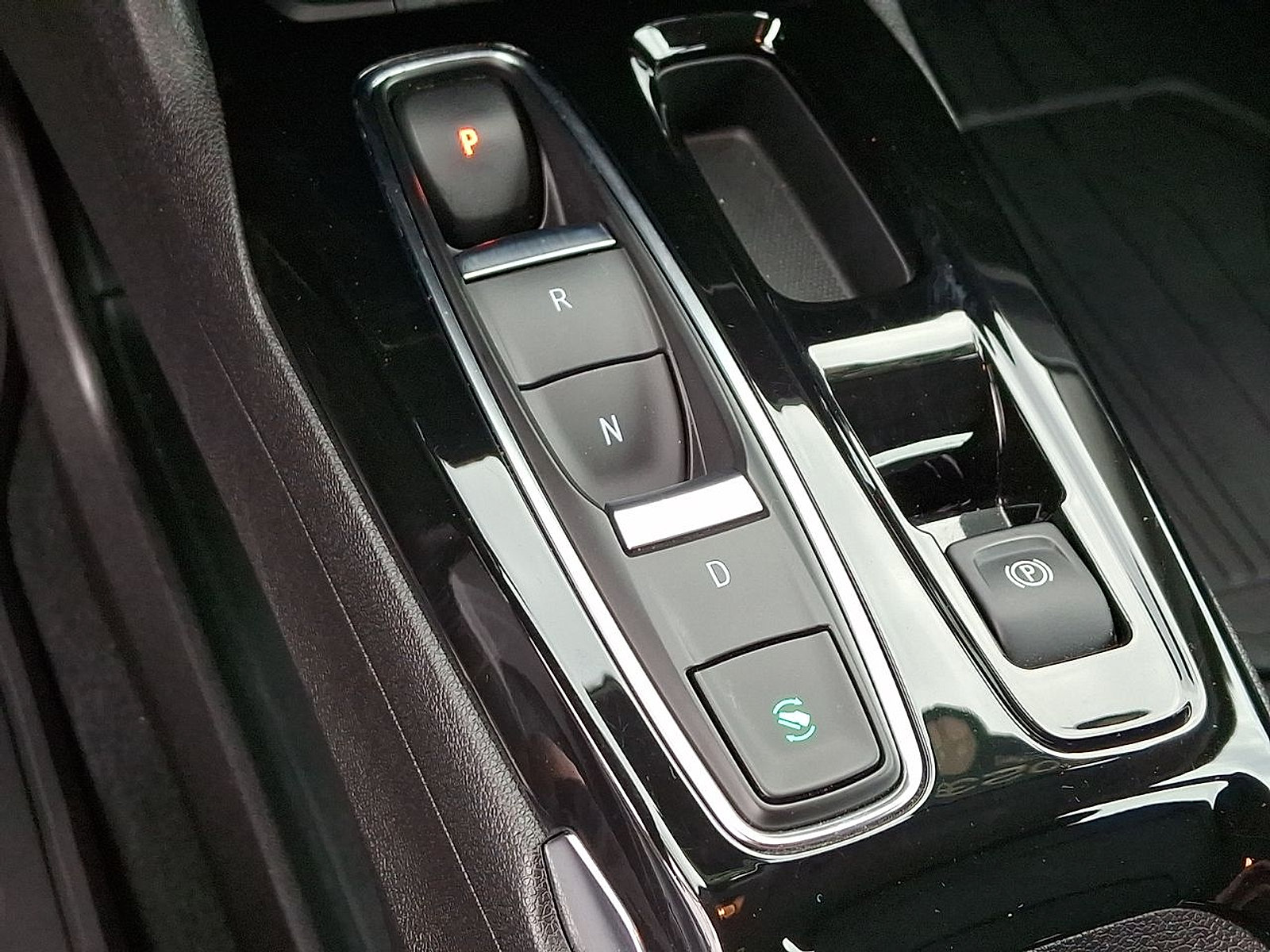 Certified 2023 Chevrolet Bolt EUV Premier FWD image 12