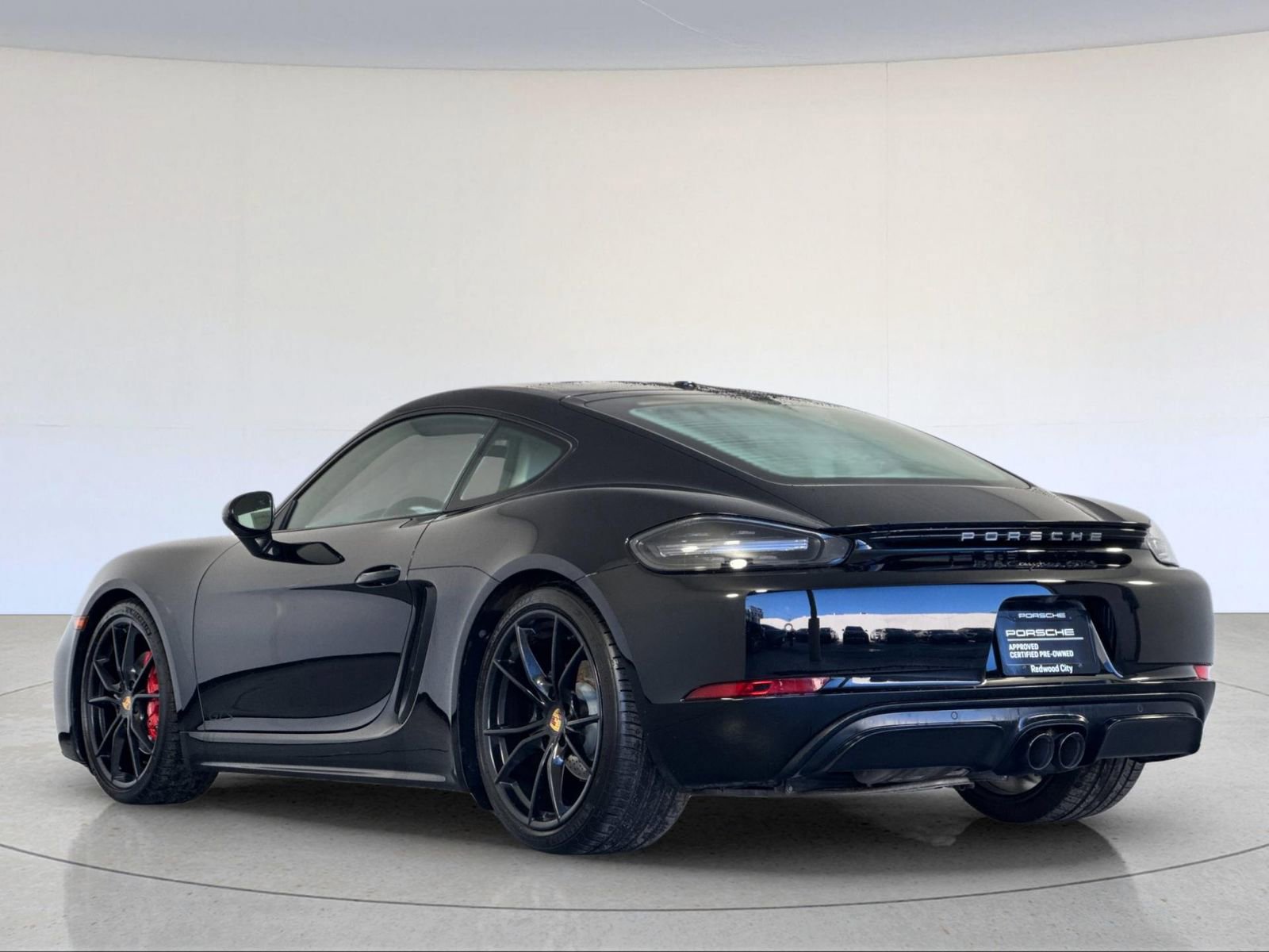 Certified 2018 Porsche 718 Cayman GTS image 3