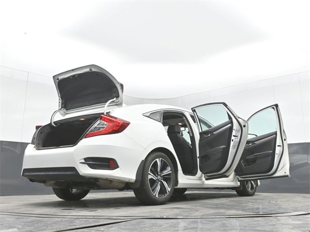 Used 2016 Honda Civic Touring image 54