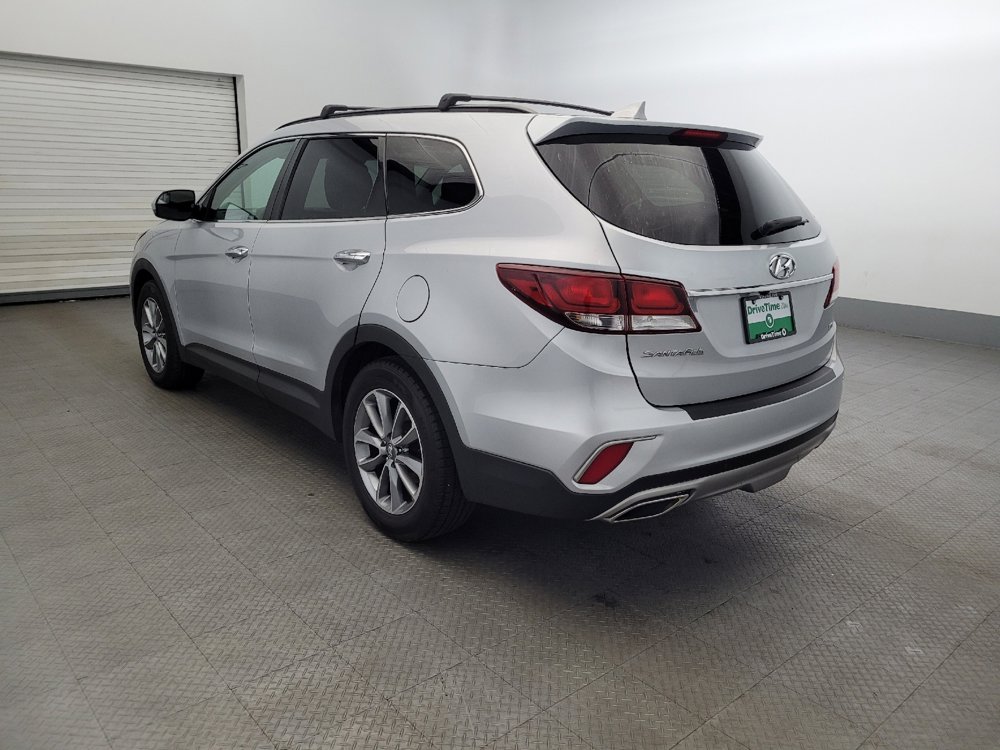 Used 2018 Hyundai Santa Fe SE image 5