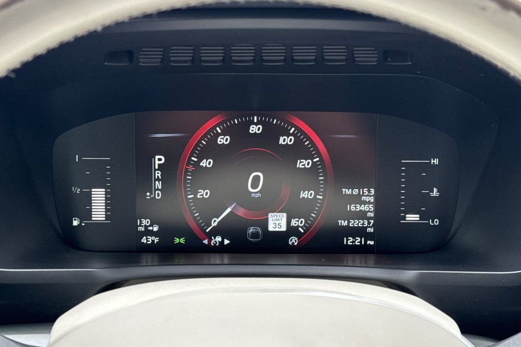 Used 2018 Volvo XC90 T5 Momentum w/ Convenience Package image 25