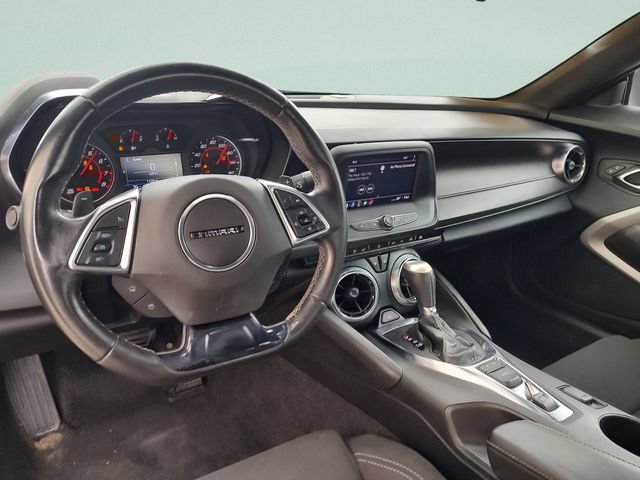 Used 2021 Chevrolet Camaro LT RWD image 9
