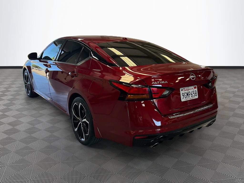 Used 2023 Nissan Altima 2.5 SR FWD image 5