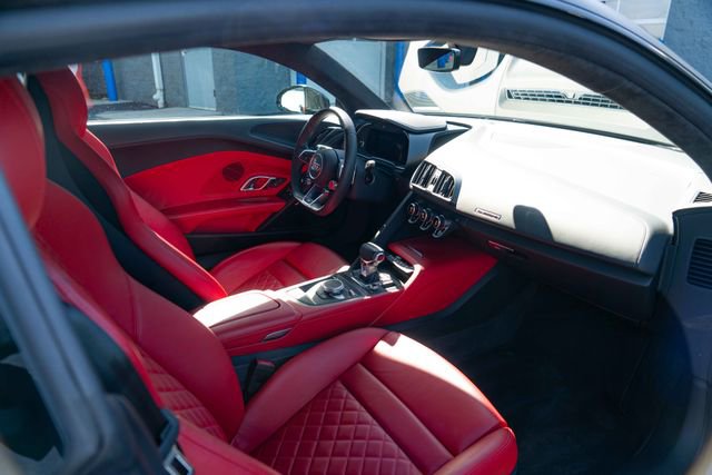 Used 2017 Audi R8 V10 plus image 32