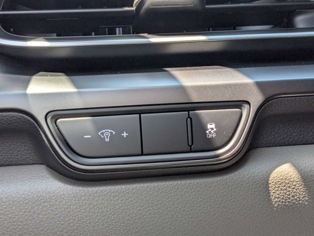 New 2026 Kia Carnival FWD image 24