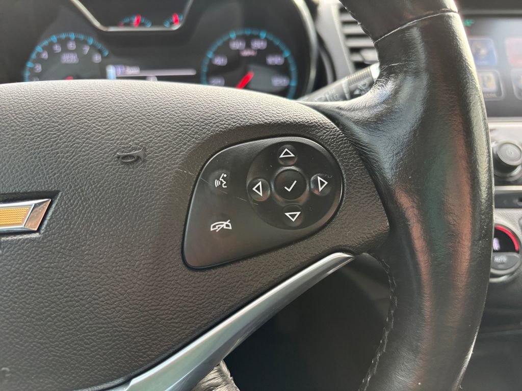 Used 2015 Chevrolet Impala LTZ image 19
