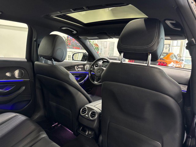 Used 2017 Mercedes-Benz E 300 image 52