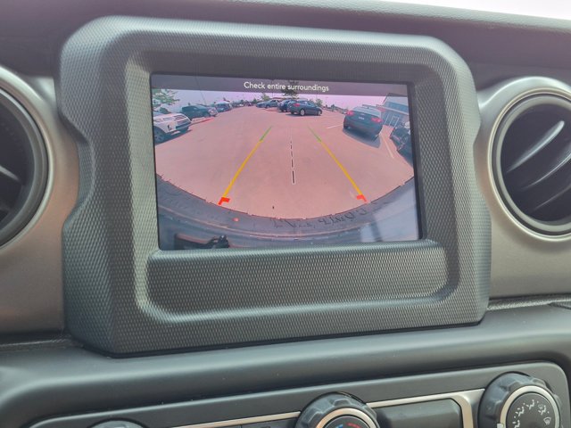 Used 2021 Jeep Wrangler Unlimited Sport AWD/4WD image 14