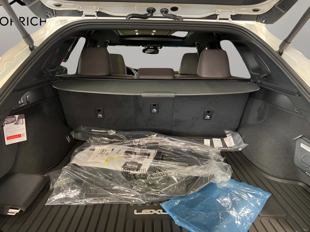 Used 2023 Lexus RX 350 AWD w/ Accessory Package image 10