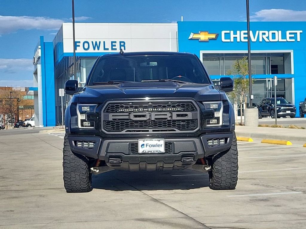 Used 2019 Ford F150 Raptor w/ Equipment Group 802A Luxury AWD/4WD image 3